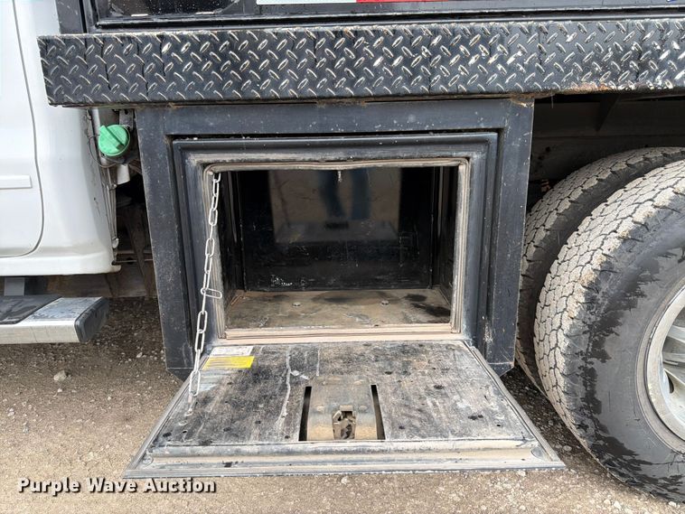 image for item FK3096 2017 GMC Sierra 3500HD Ext. Cab flatbed pickup truck