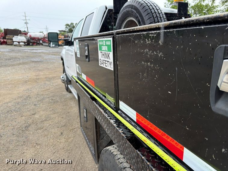 image for item FK3096 2017 GMC Sierra 3500HD Ext. Cab flatbed pickup truck
