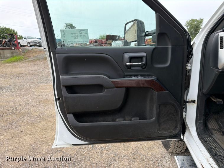 image for item FK3096 2017 GMC Sierra 3500HD Ext. Cab flatbed pickup truck