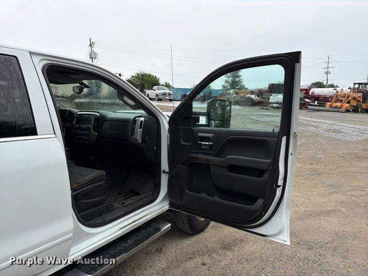 image for item FK3096 2017 GMC Sierra 3500HD Ext. Cab flatbed pickup truck