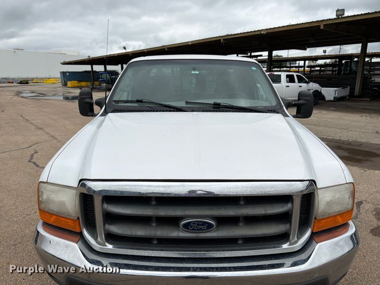 image for item FK3100 1999 Ford F250 Super Duty XLT Ext. Cab truck cab and chassis