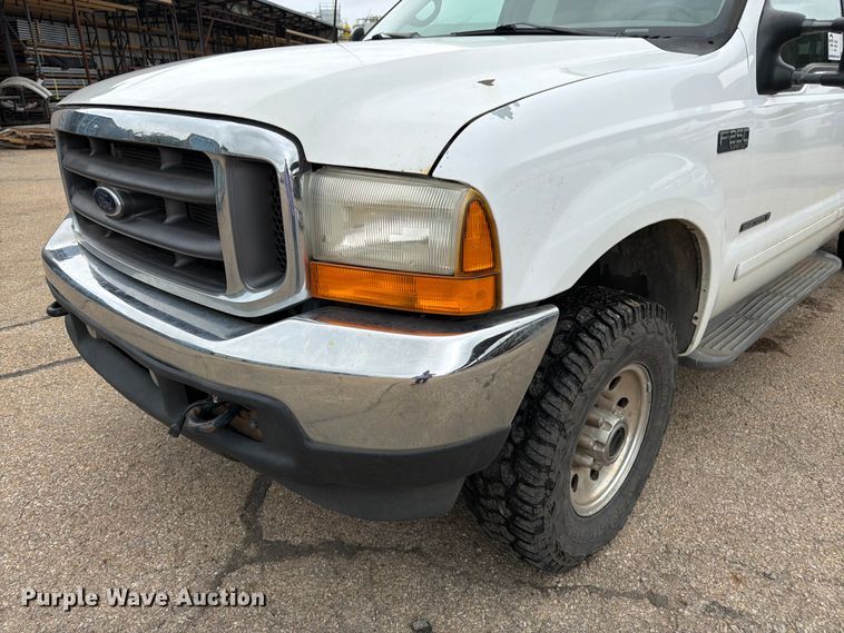 image for item FK3101 2001 Ford F250 Super Duty XL Ext. Cab utility bed pickup truck
