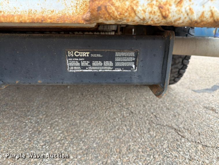 image for item FK3101 2001 Ford F250 Super Duty XL Ext. Cab utility bed pickup truck