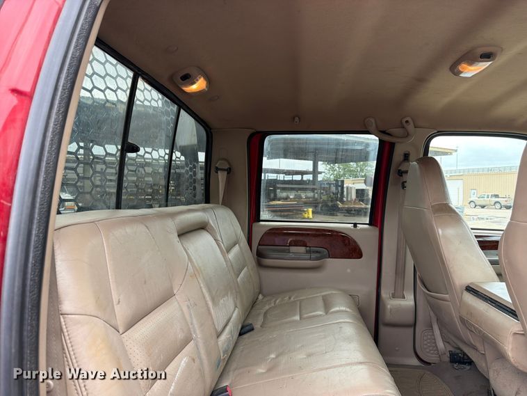 image for item FK3102 2001 Ford F350 Super Duty Crew Cab flatbed pickup truck
