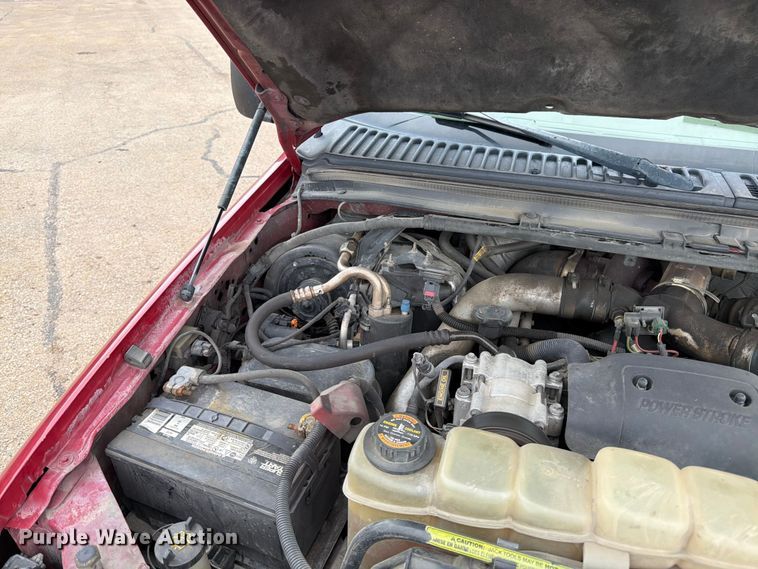 image for item FK3102 2001 Ford F350 Super Duty Crew Cab flatbed pickup truck
