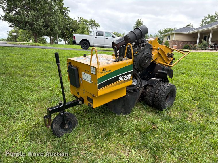 image for item FK3104 2014 Vermeer SC292 stump grinder