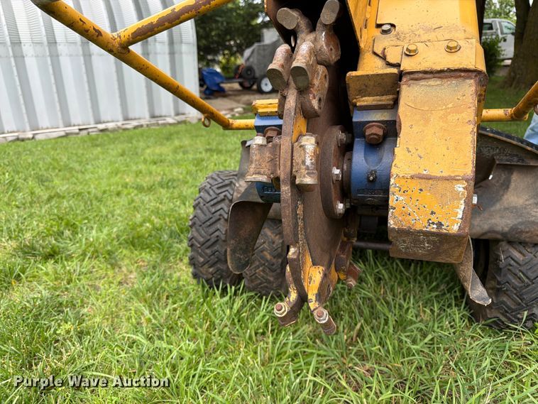 image for item FK3104 2014 Vermeer SC292 stump grinder