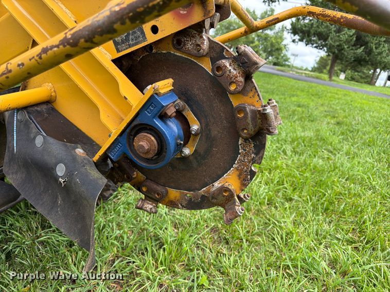 image for item FK3104 2014 Vermeer SC292 stump grinder