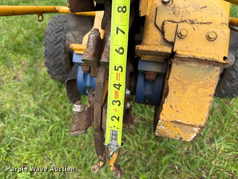 image for item FK3104 2014 Vermeer SC292 stump grinder