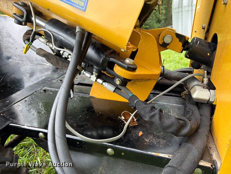 image for item FK3104 2014 Vermeer SC292 stump grinder