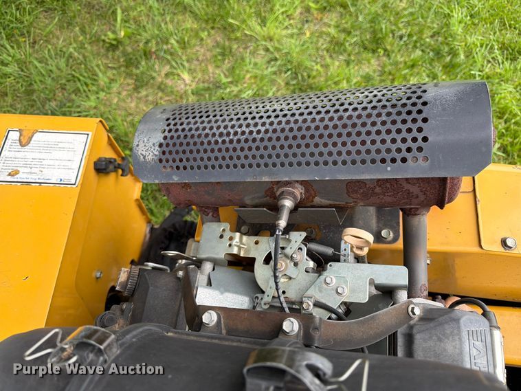 image for item FK3104 2014 Vermeer SC292 stump grinder