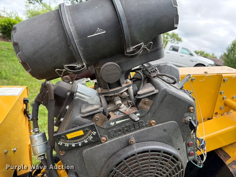 image for item FK3104 2014 Vermeer SC292 stump grinder
