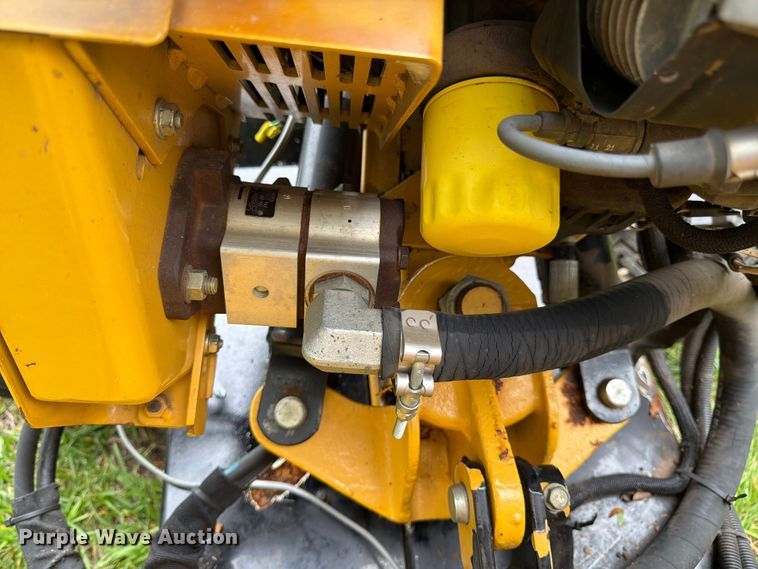 image for item FK3104 2014 Vermeer SC292 stump grinder