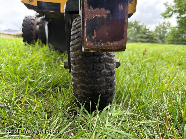 image for item FK3104 2014 Vermeer SC292 stump grinder