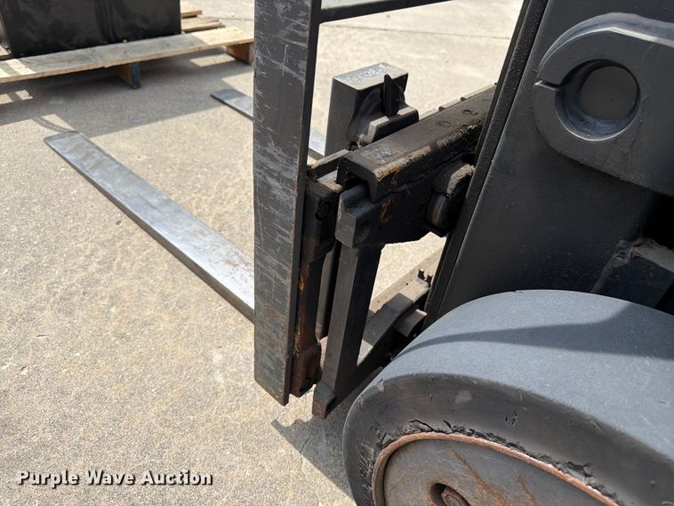 image for item FK3107 Crown FC4510-50 forklift