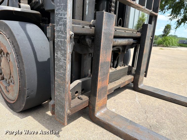 image for item FK3107 Crown FC4510-50 forklift