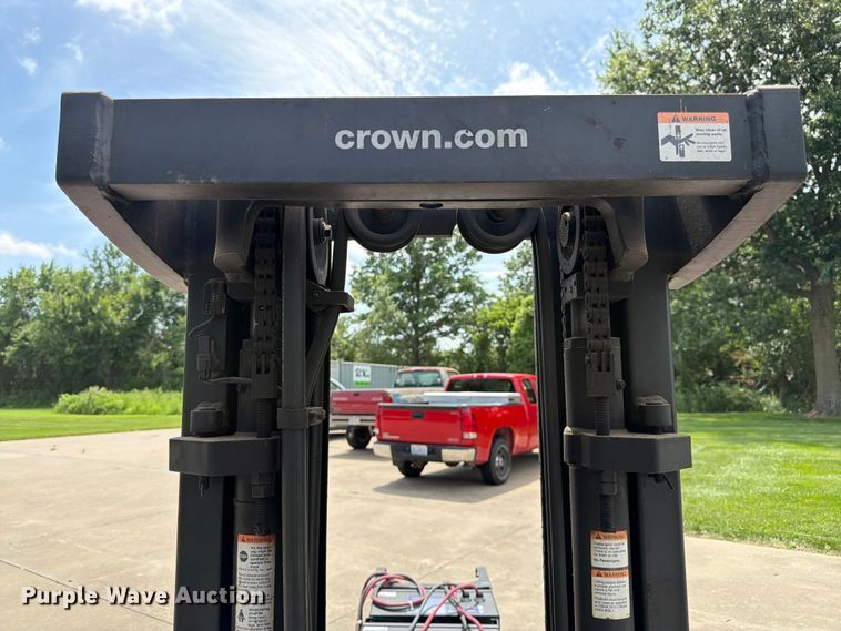 image for item FK3107 Crown FC4510-50 forklift