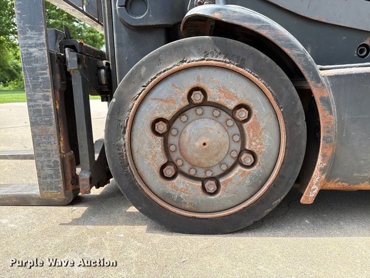 image for item FK3107 Crown FC4510-50 forklift