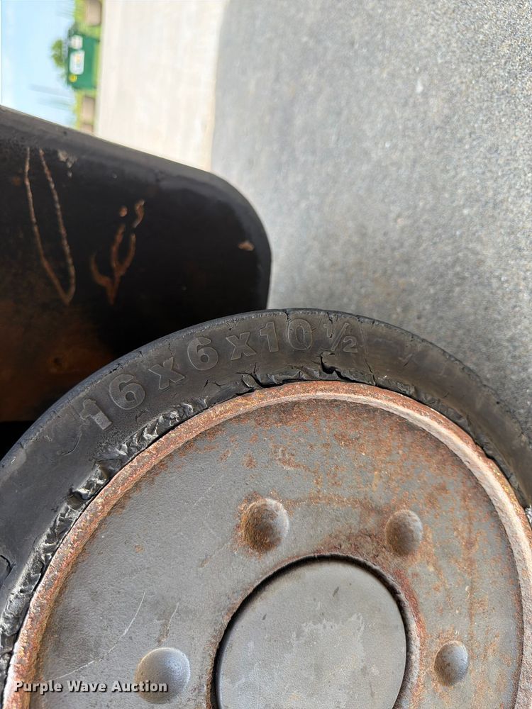 image for item FK3107 Crown FC4510-50 forklift