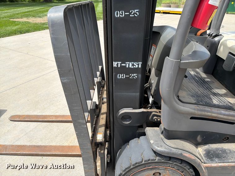 image for item FK3108 Crown FC4510-50 forklift