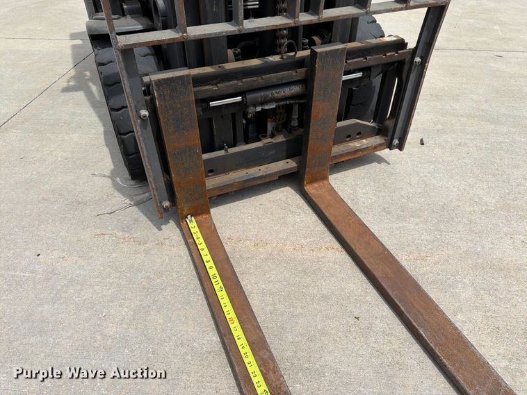 image for item FK3108 Crown FC4510-50 forklift