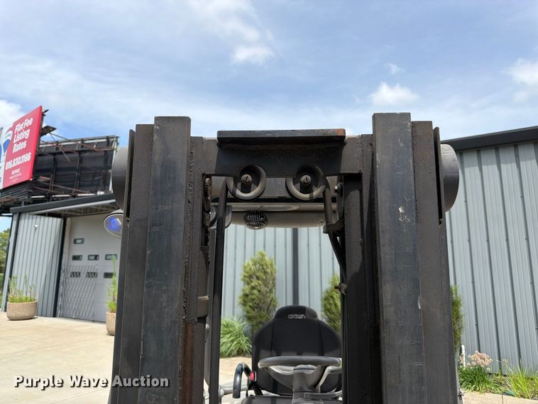image for item FK3108 Crown FC4510-50 forklift
