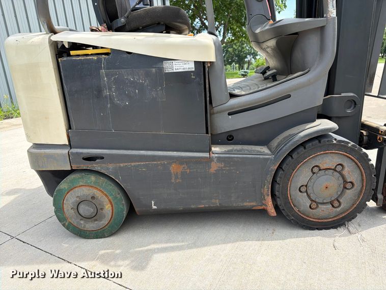 image for item FK3108 Crown FC4510-50 forklift