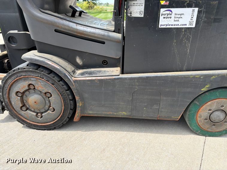 image for item FK3108 Crown FC4510-50 forklift