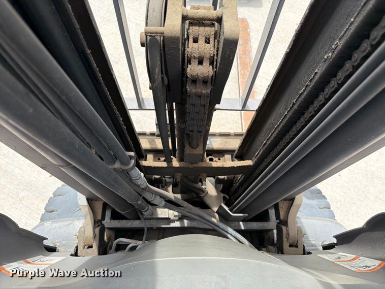 image for item FK3108 Crown FC4510-50 forklift