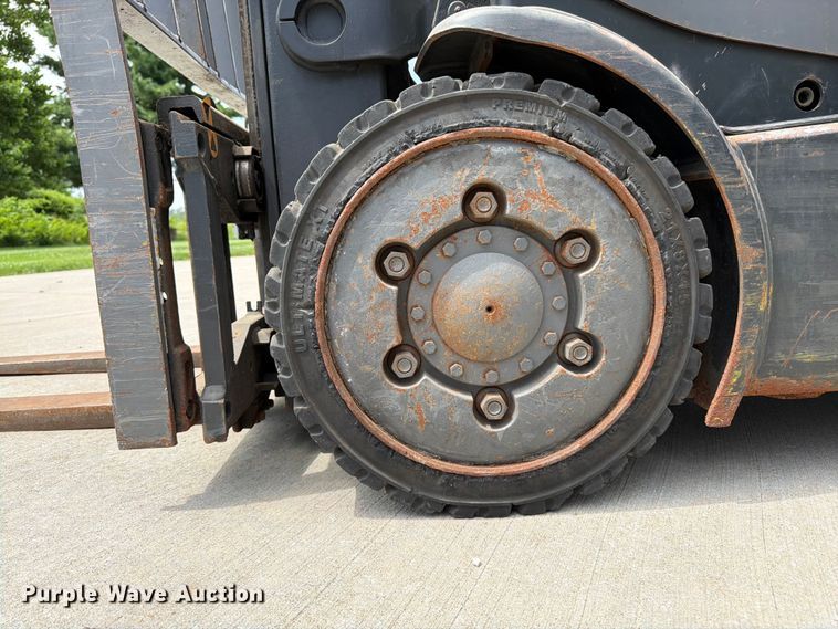 image for item FK3108 Crown FC4510-50 forklift