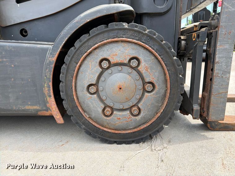 image for item FK3108 Crown FC4510-50 forklift