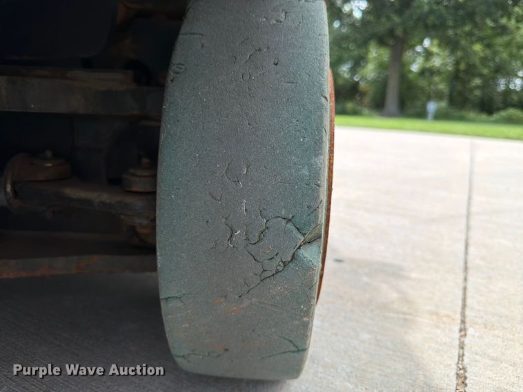 image for item FK3108 Crown FC4510-50 forklift