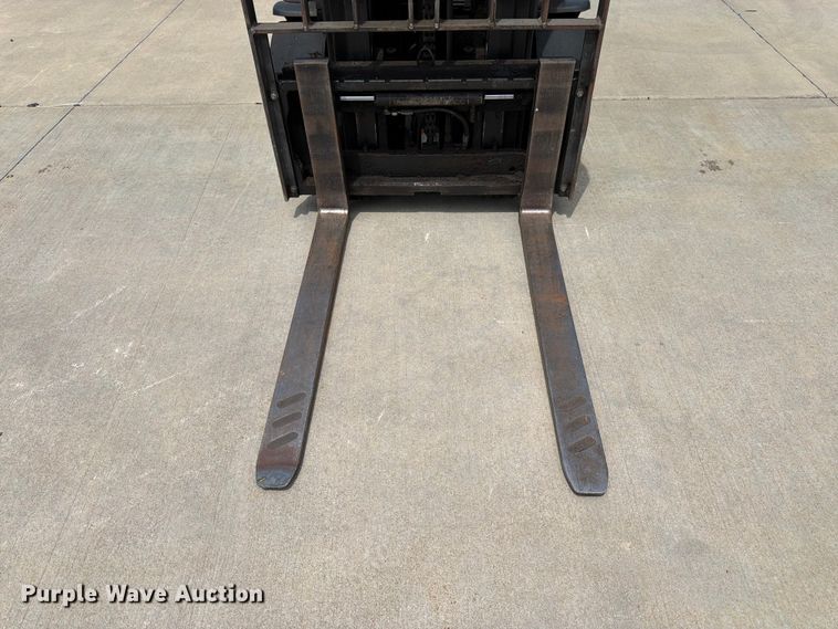 image for item FK3109 Crown FC4510-50 forklift