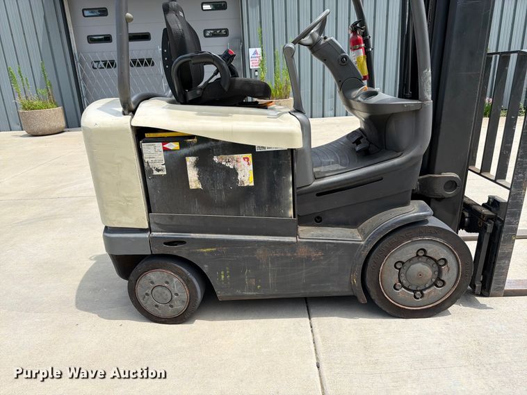 image for item FK3109 Crown FC4510-50 forklift