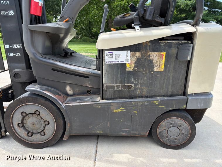image for item FK3109 Crown FC4510-50 forklift