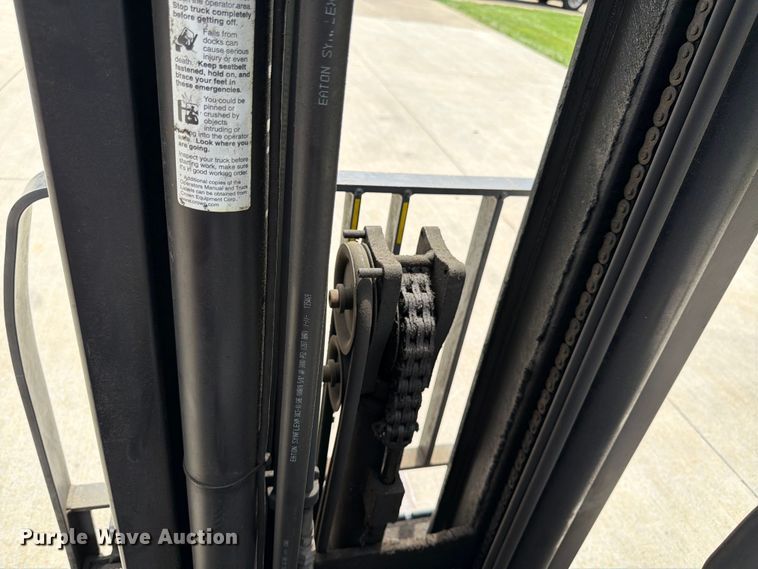 image for item FK3109 Crown FC4510-50 forklift