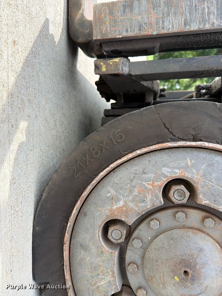image for item FK3109 Crown FC4510-50 forklift