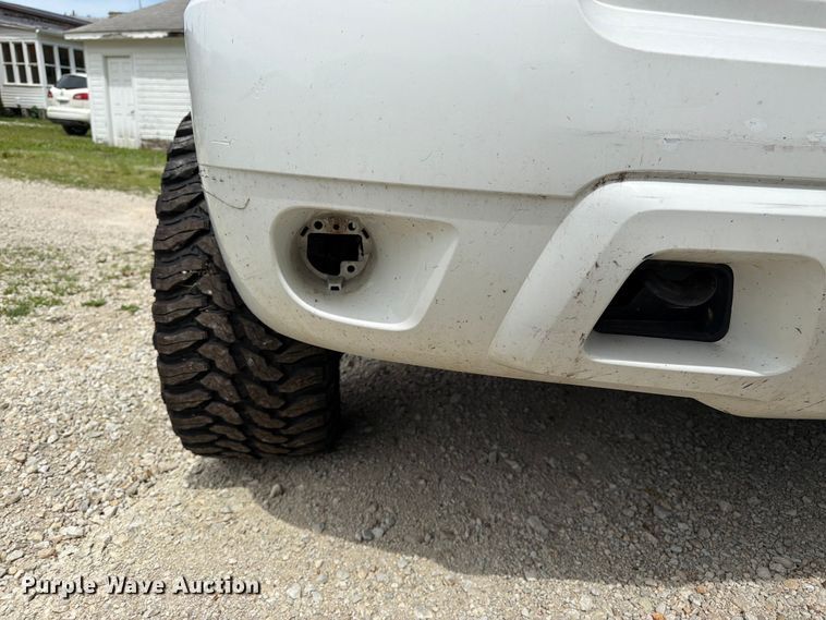 image for item FK3113 2007 Chevrolet Avalanche Crew Cab pickup truck