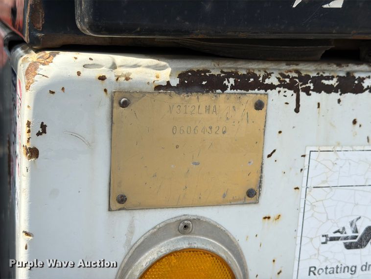 image for item FK4054 2007 Peterbilt 357 sewer jetter truck