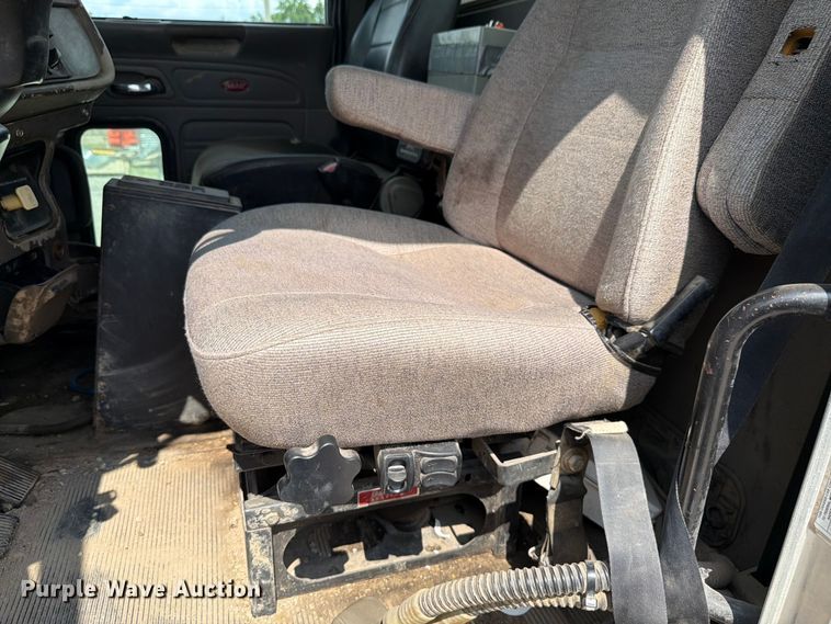 image for item FK4054 2007 Peterbilt 357 sewer jetter truck