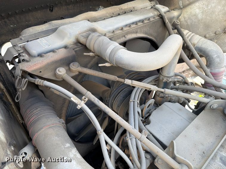 image for item FK4054 2007 Peterbilt 357 sewer jetter truck