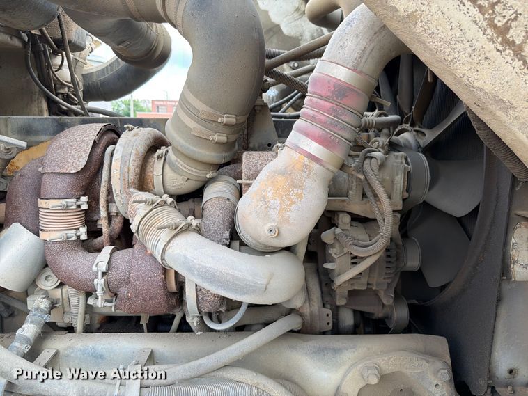 image for item FK4054 2007 Peterbilt 357 sewer jetter truck