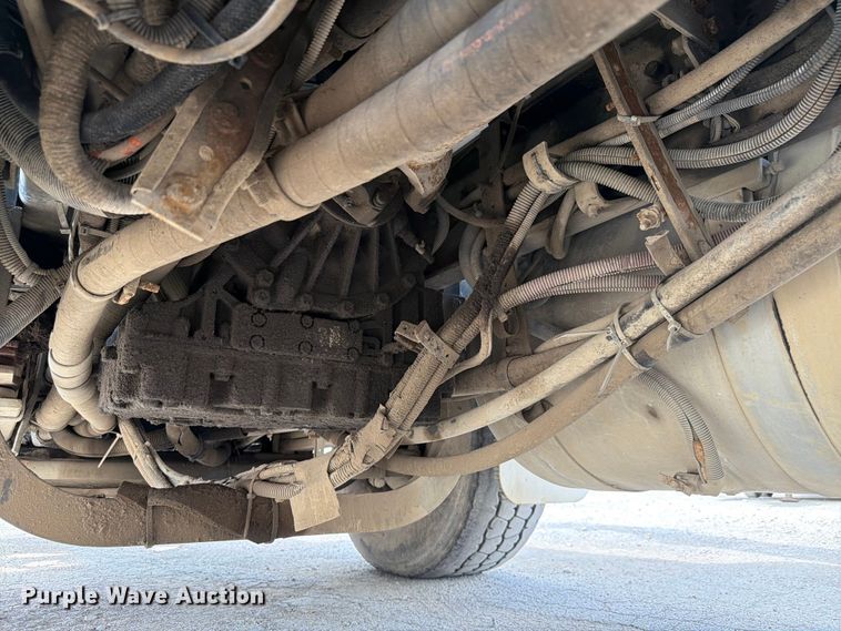 image for item FK4054 2007 Peterbilt 357 sewer jetter truck