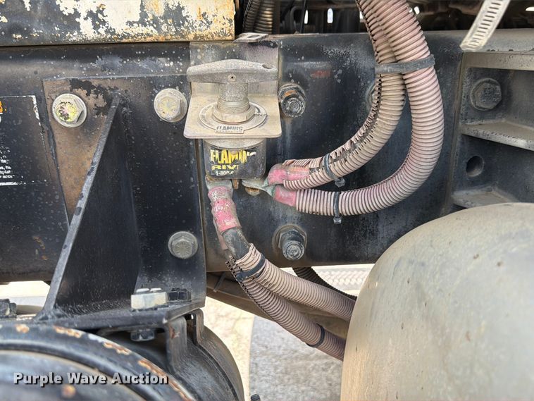 image for item FK4054 2007 Peterbilt 357 sewer jetter truck
