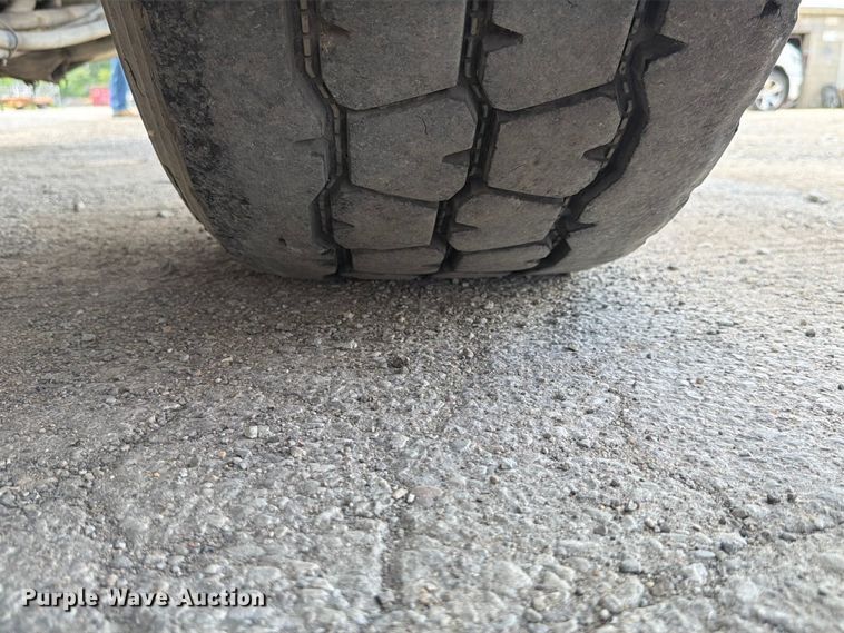 image for item FK4054 2007 Peterbilt 357 sewer jetter truck