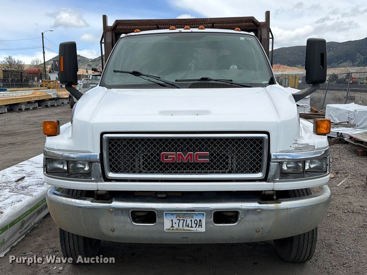 image for item FK4502 2007 GMC C5500 dump flatbed truck