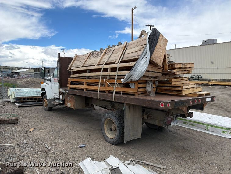 image for item FK4502 2007 GMC C5500 dump flatbed truck