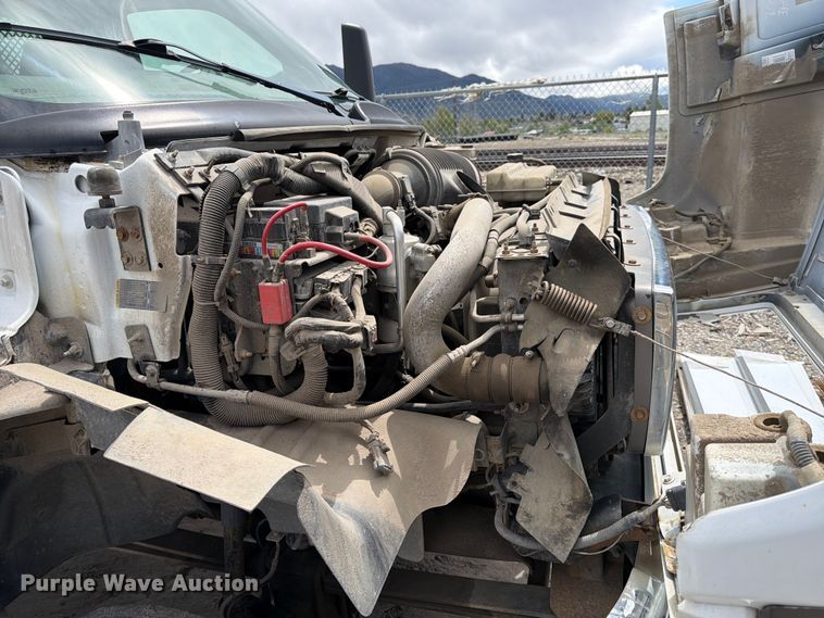 image for item FK4502 2007 GMC C5500 dump flatbed truck