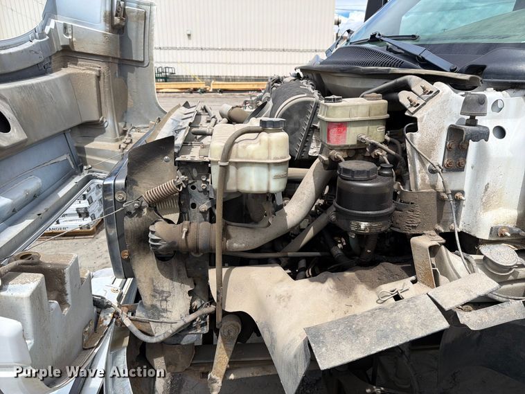 image for item FK4502 2007 GMC C5500 dump flatbed truck