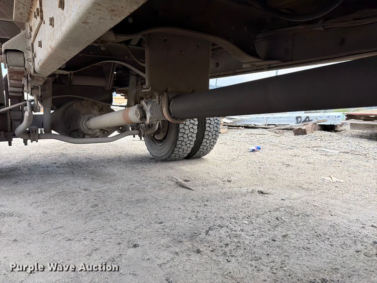 image for item FK4502 2007 GMC C5500 dump flatbed truck